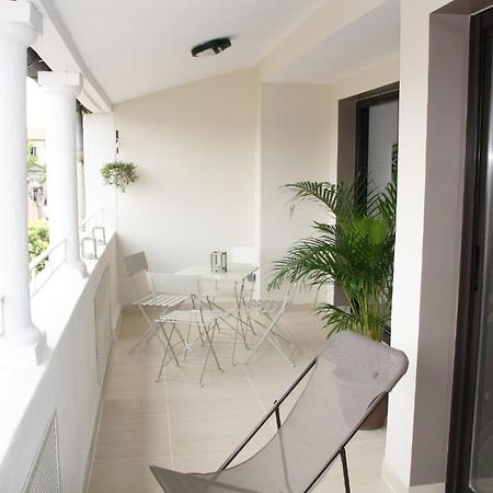 Appartement Le Saint Paul - Les Balcons De La Cite Carcassonne Room photo